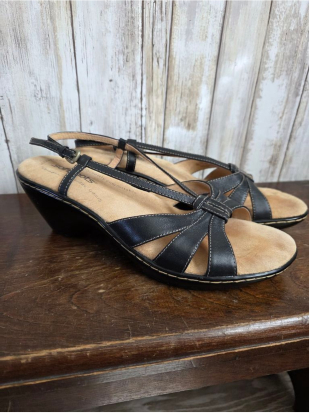 Women's Softspots Black Beige Leather Wedge Sandals Size 8 - Picture 2 of 11